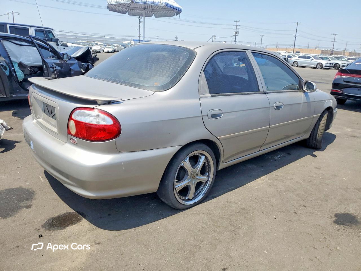 Kia Sephia 2000