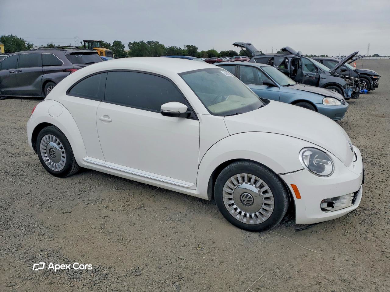 Volkswagen Beetle 2014