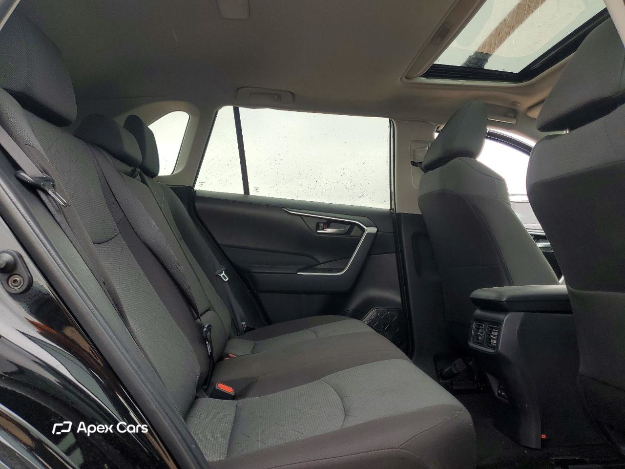 Toyota RAV 4 2025