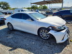 Lexus ES 2021