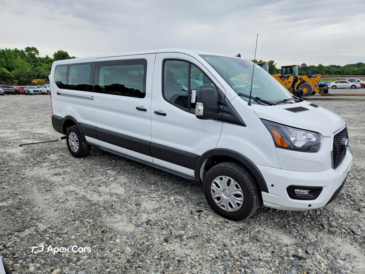Ford Transit 2025