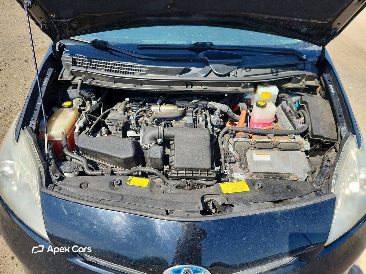 Toyota Prius 2012