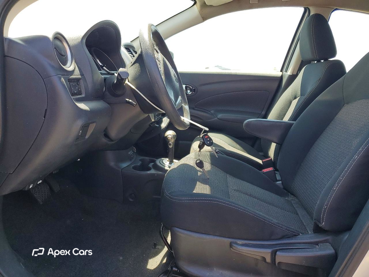 Nissan Versa 2017