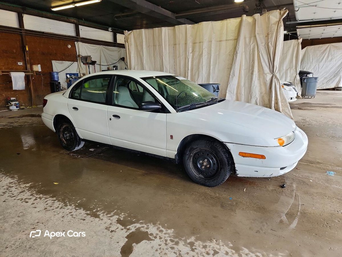 Saturn SL 2002