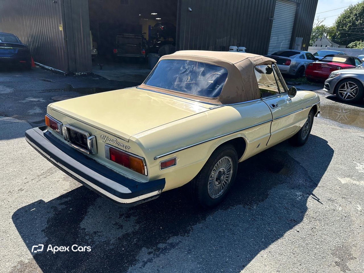 Alfa Romeo Giulia 1982