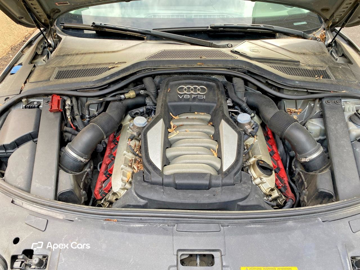 Audi A8 2011