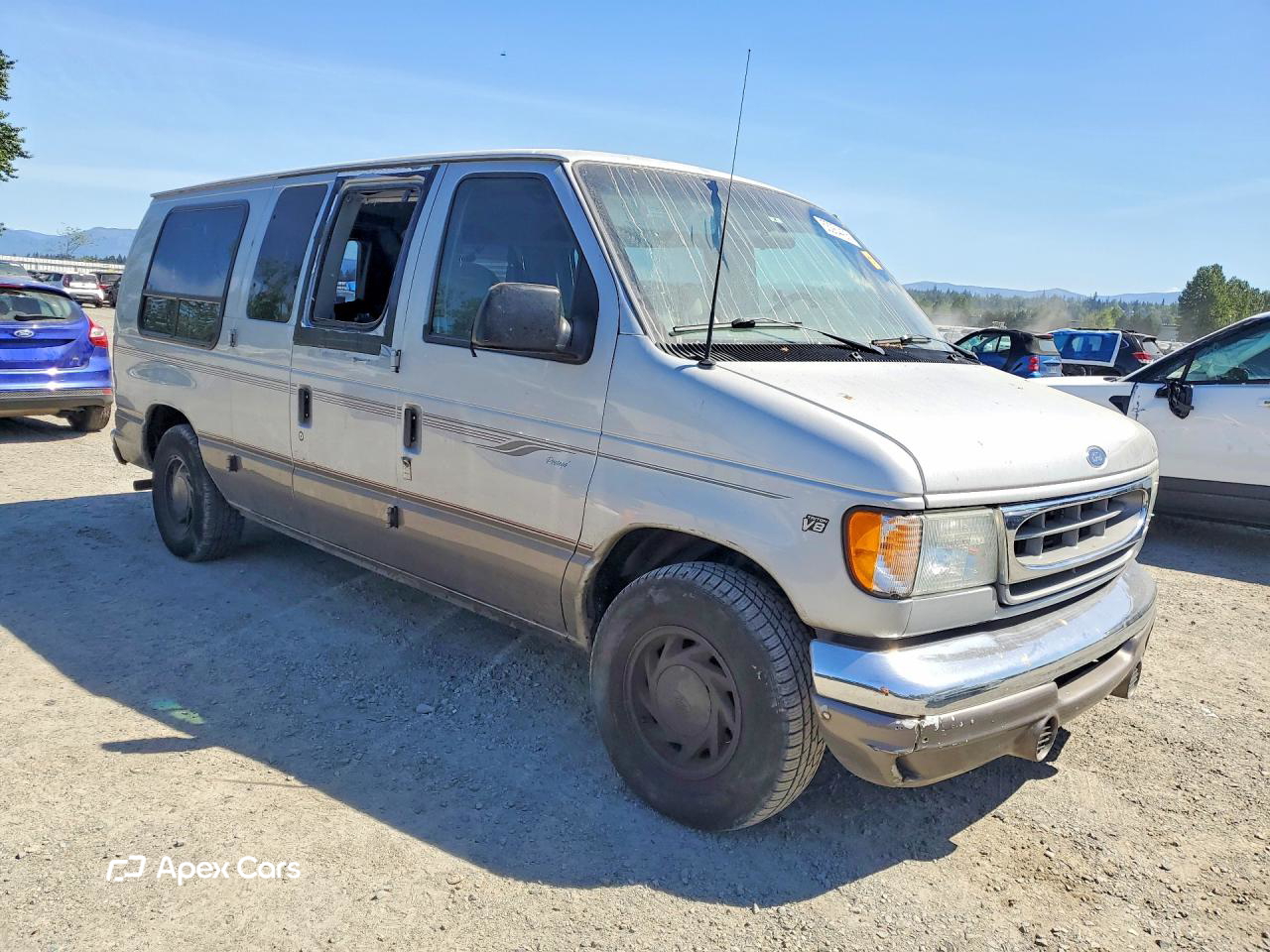 Ford Econoline 2002