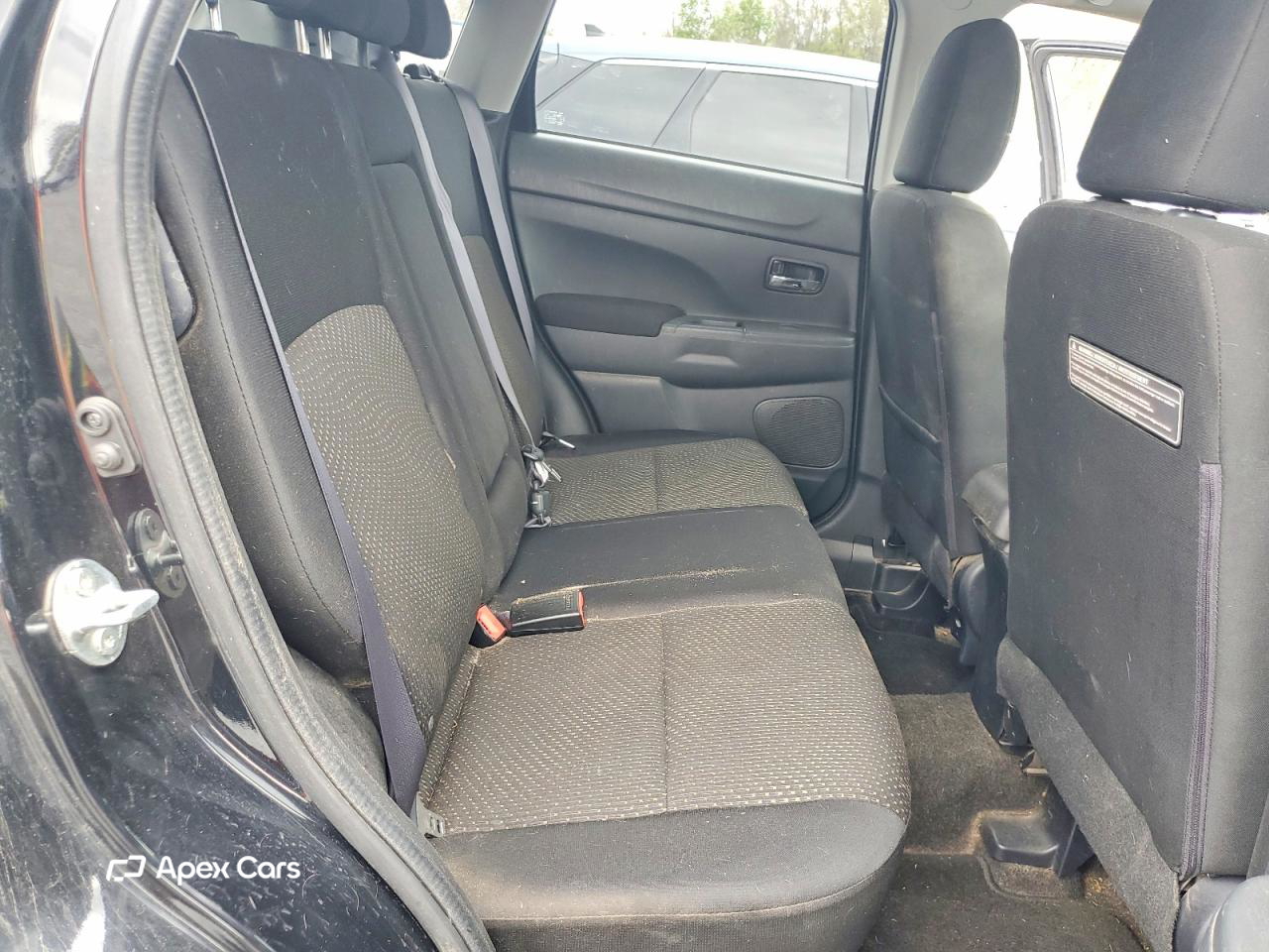 Mitsubishi Outlander 2016