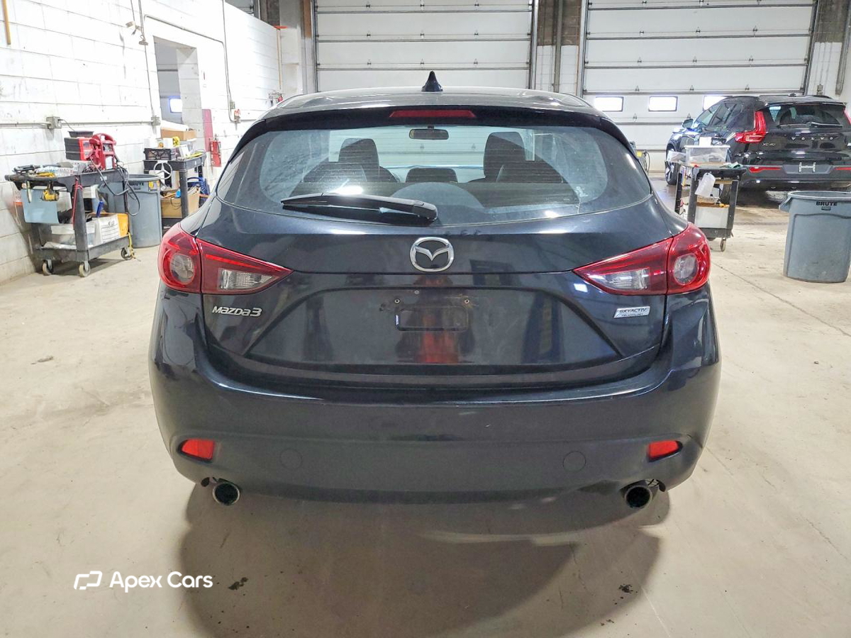Mazda 3 2015