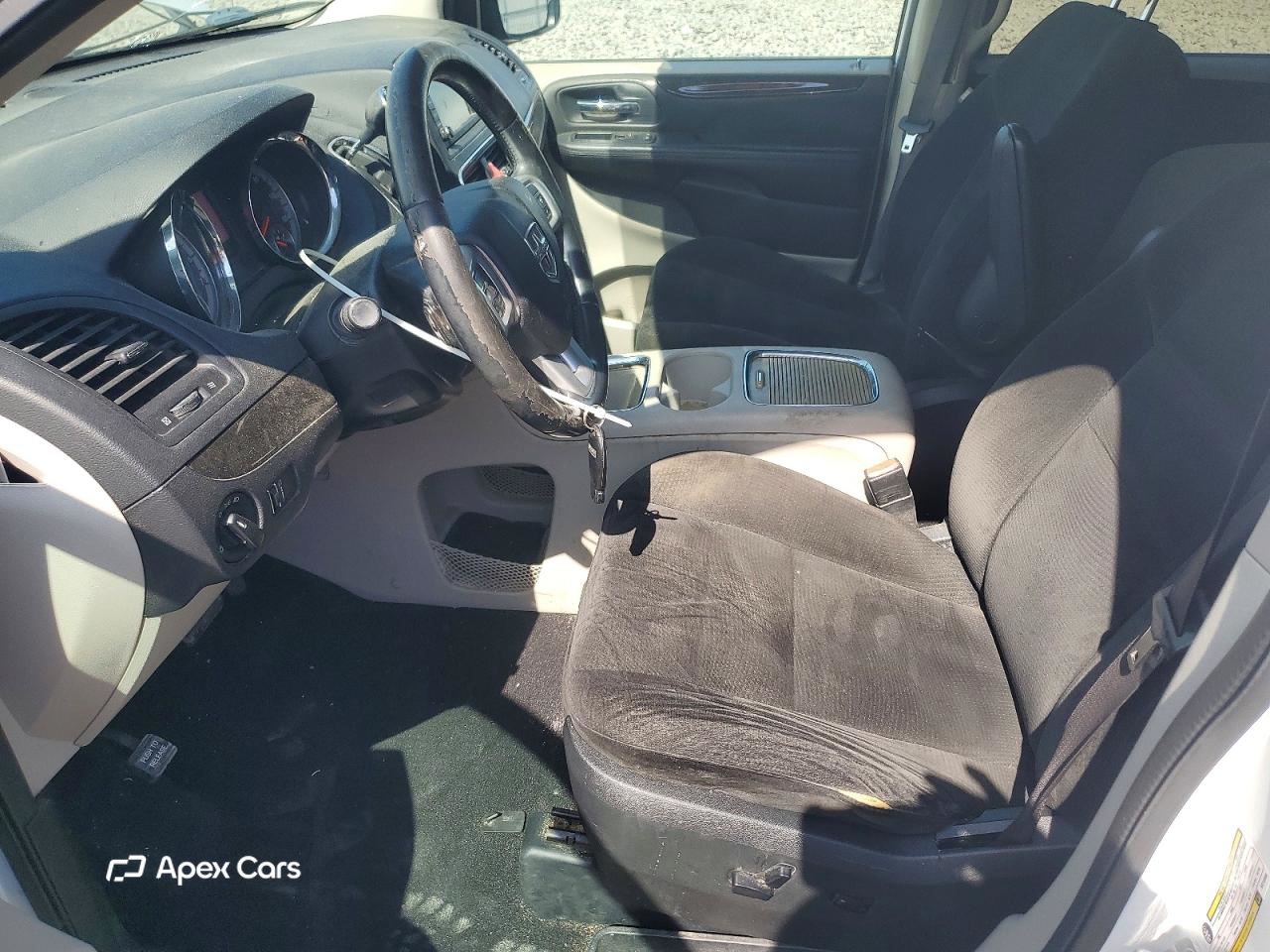 Dodge Caravan 2015