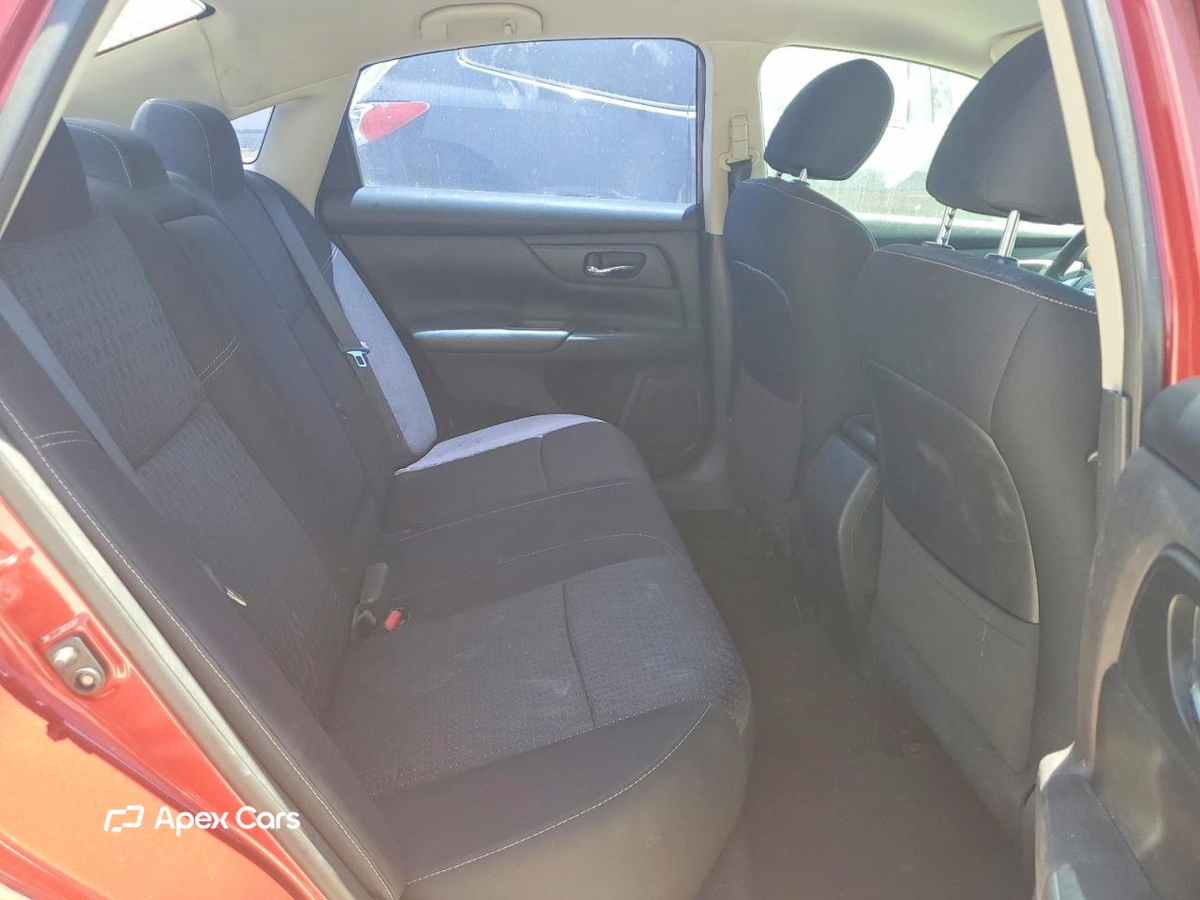 Nissan Altima 2016