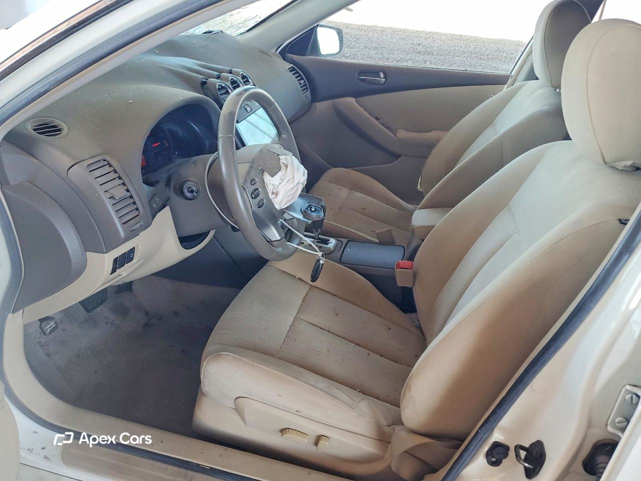 Nissan Altima 2010