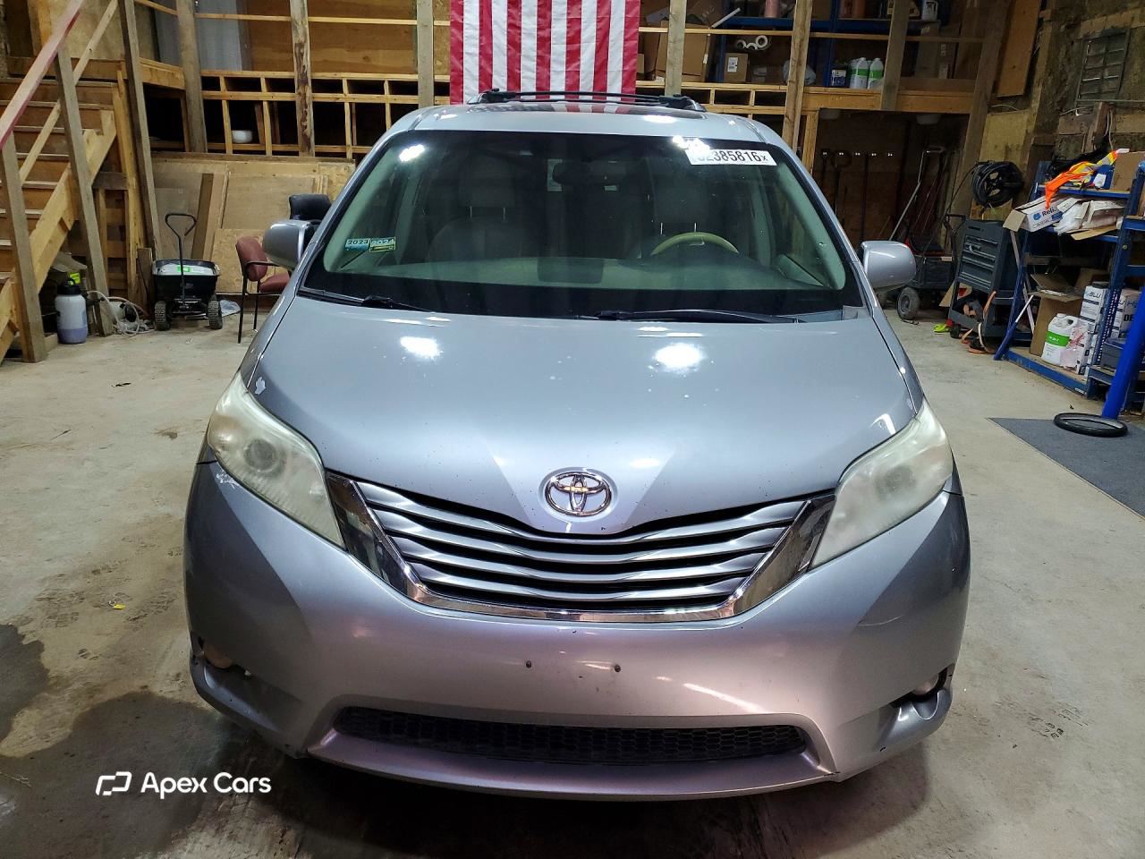 Toyota Sienna 2012