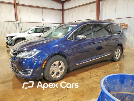 Chrysler Pacifica 2018 - Image 1 of 15