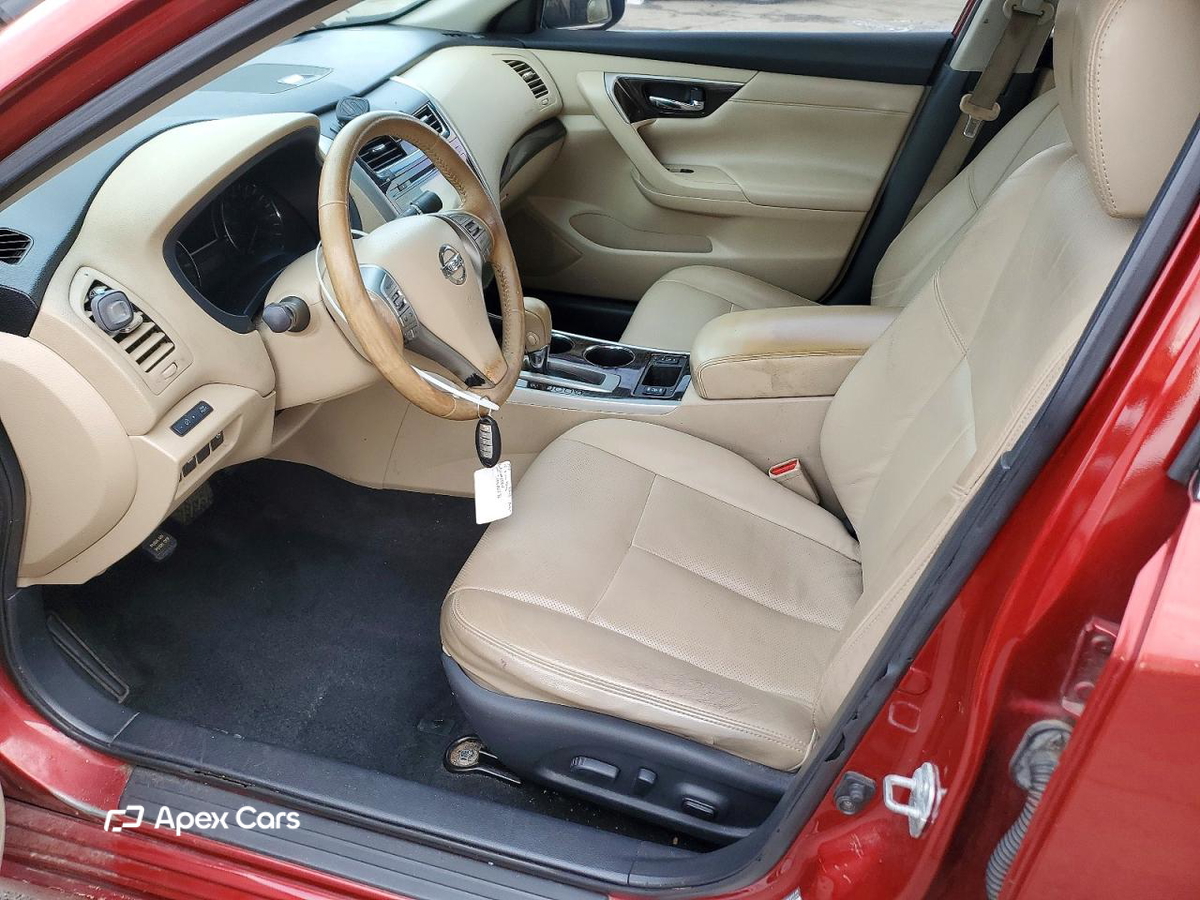 Nissan Altima 2015