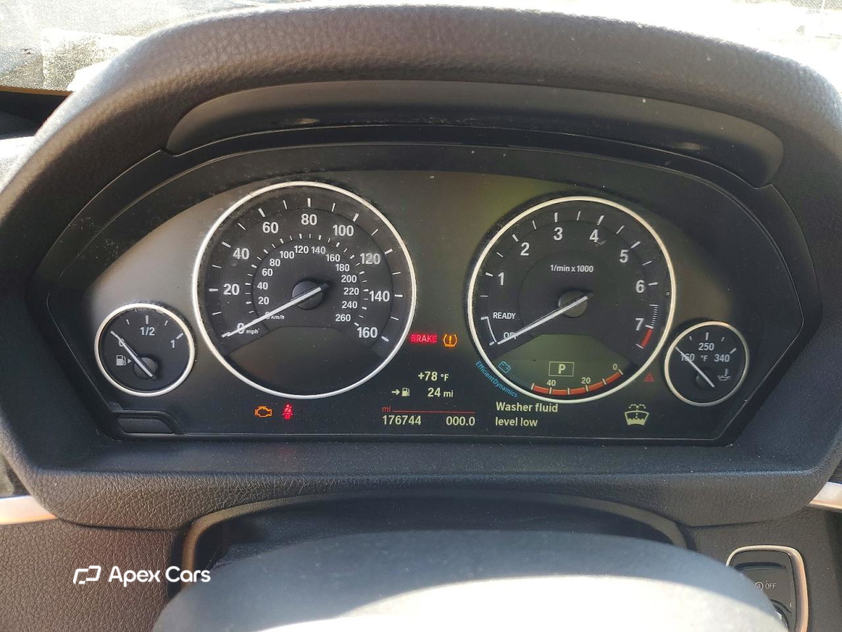 BMW Series 3 2016
