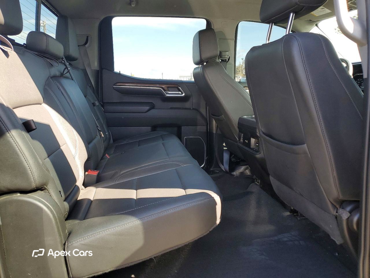 Chevrolet Silverado 2023