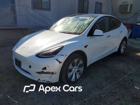 Tesla Model Y 2023 - Image 1 of 13