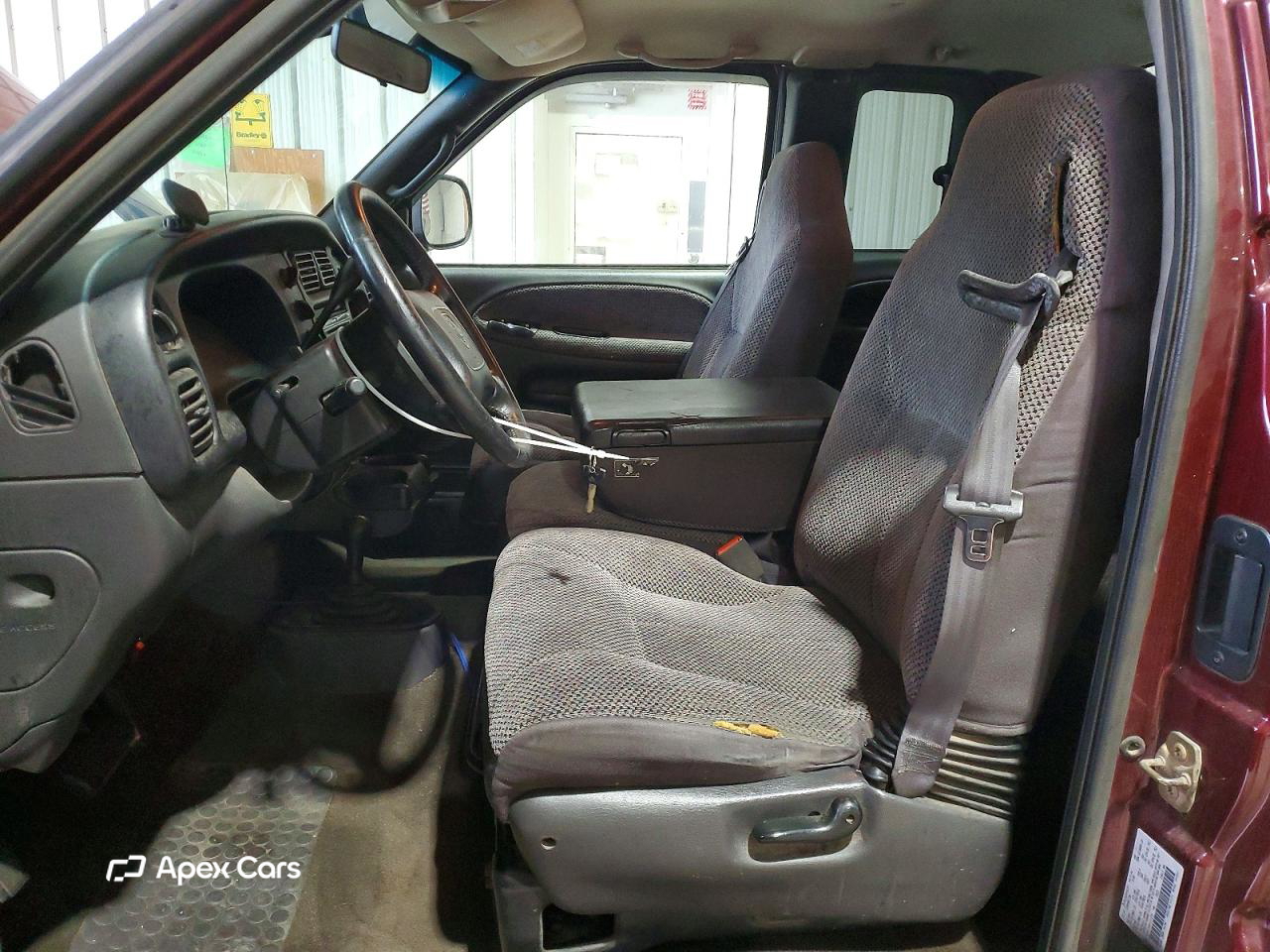 Dodge RAM 2000