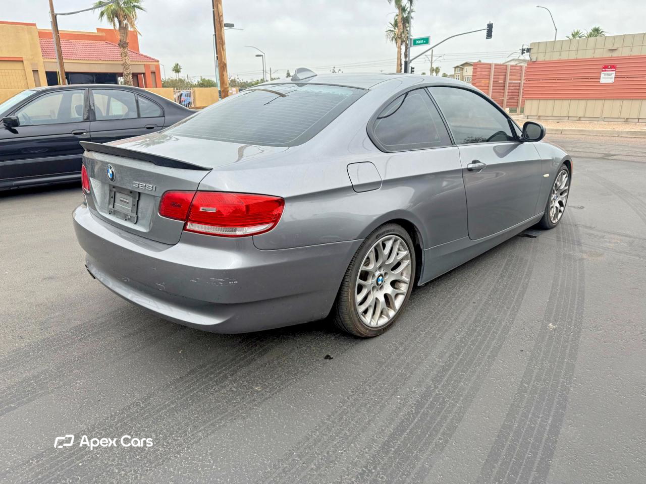 BMW Series 3 2010