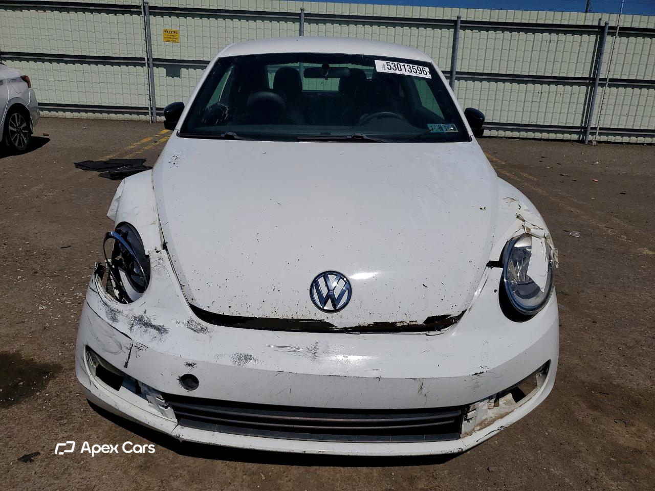 Volkswagen Beetle 2015