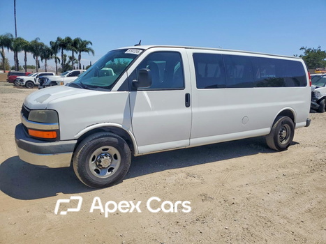 2013 Chevrolet Express - Image 1 of 5