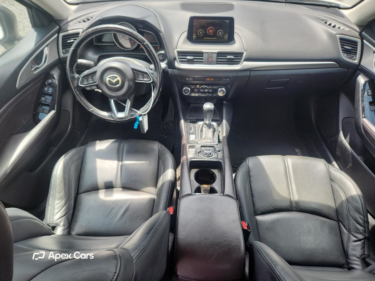 Mazda 3 2018