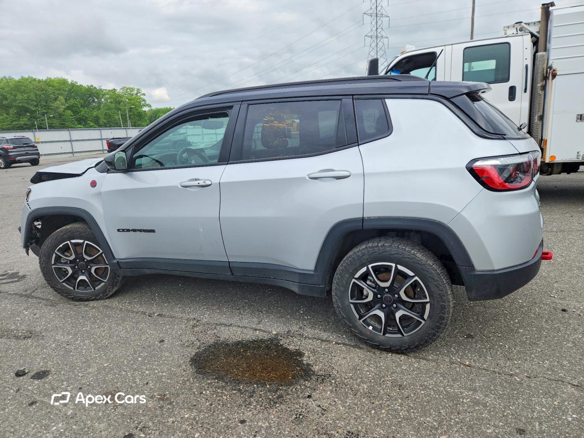 Jeep Compass 2025