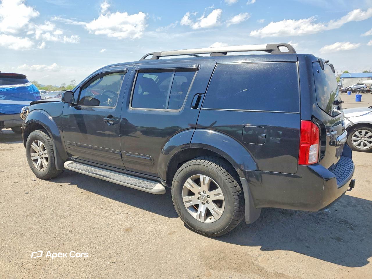 Nissan Pathfinder 2010