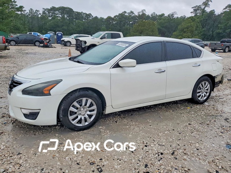 Nissan Altima 2015 - Image 1 of 14