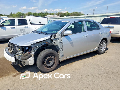 Toyota Corolla 2010 - Image 1 of 13