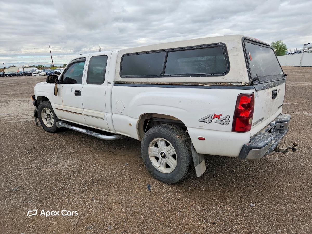 Chevrolet Silverado 2003