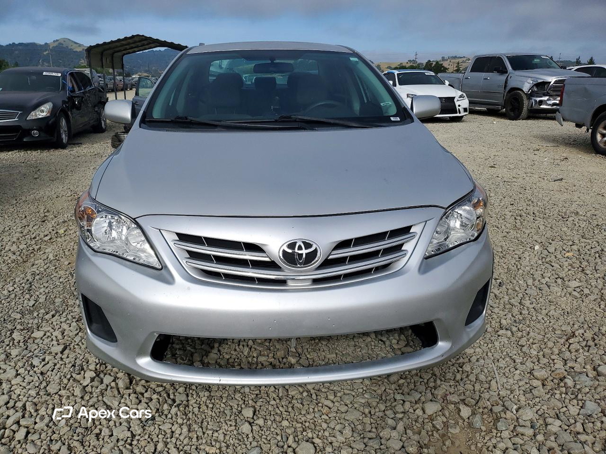 Toyota Corolla 2013