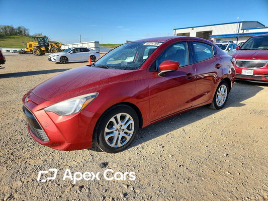 2016 Scion iA - Zdjęcie 1 z 5