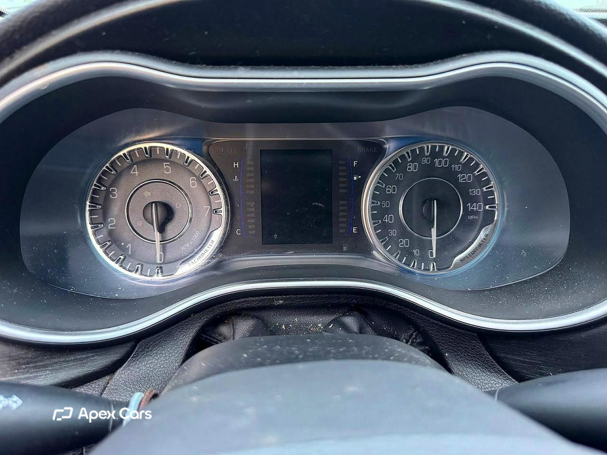 Chrysler 200 2015