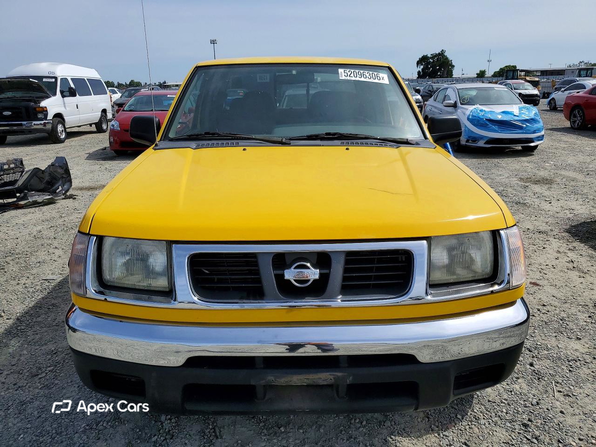 Nissan Navara (Frontier) 2000