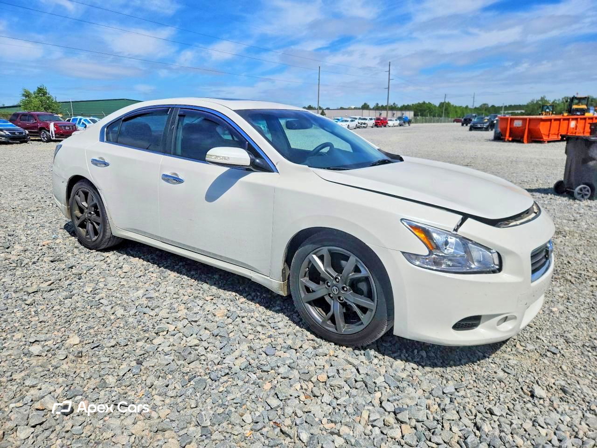 Nissan Maxima 2013