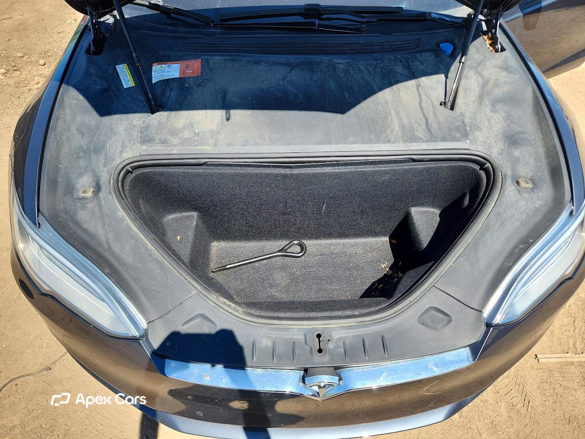 Tesla Model S 2017