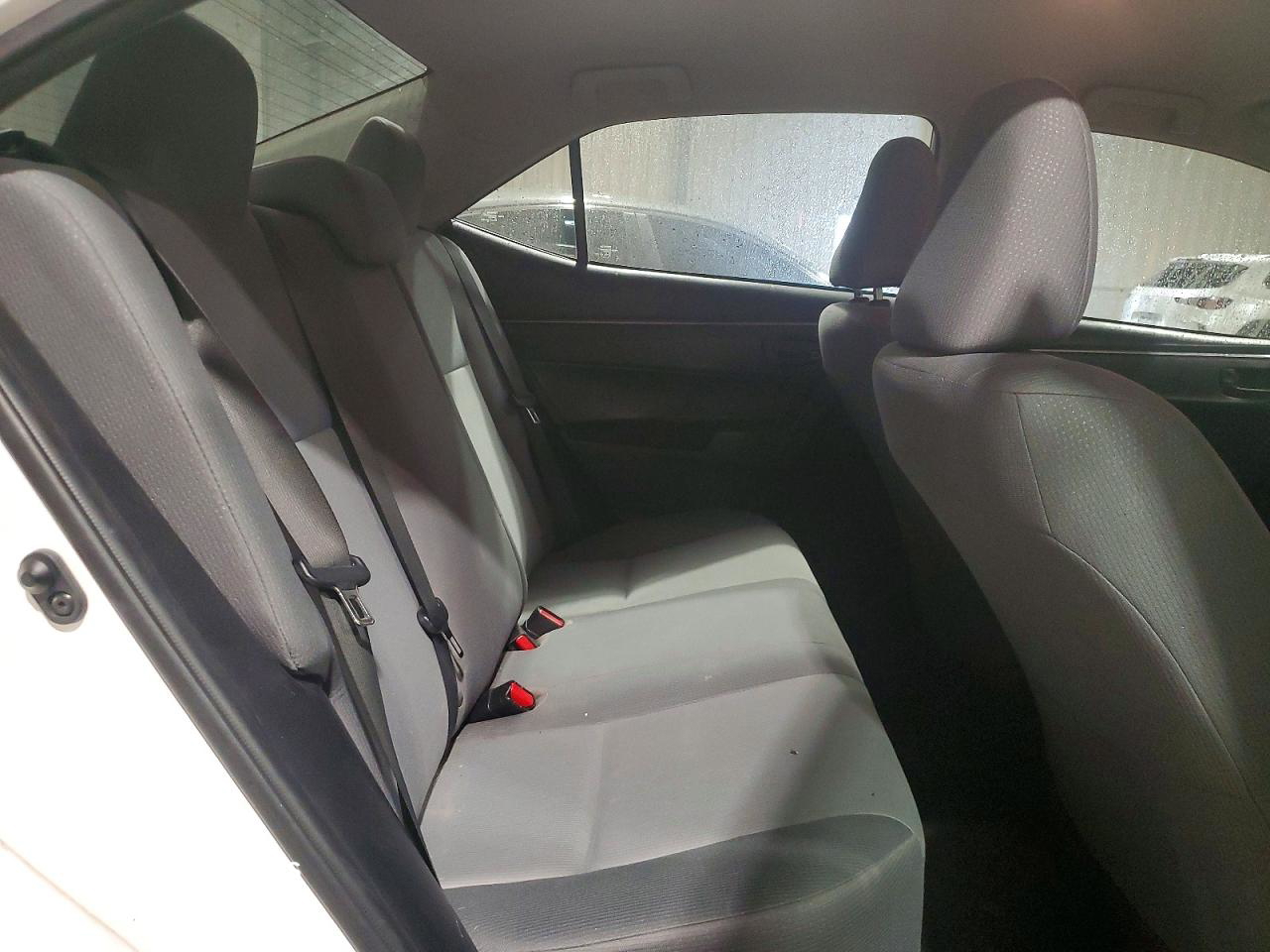 Toyota Corolla 2015
