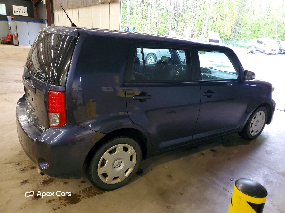 Scion xB 2012