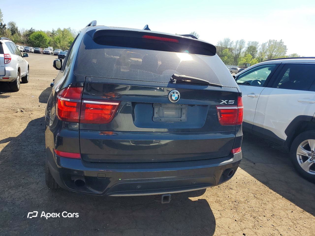 BMW X5 2011