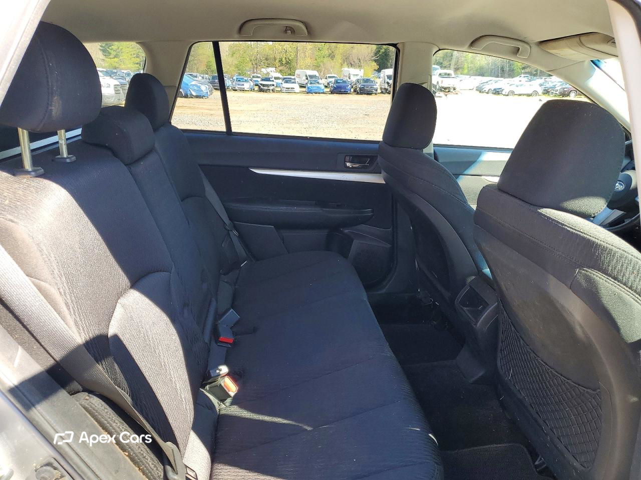 Subaru Outback 2010