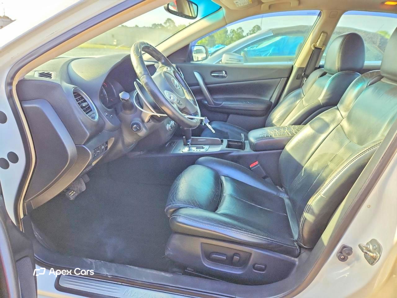 Nissan Maxima 2013