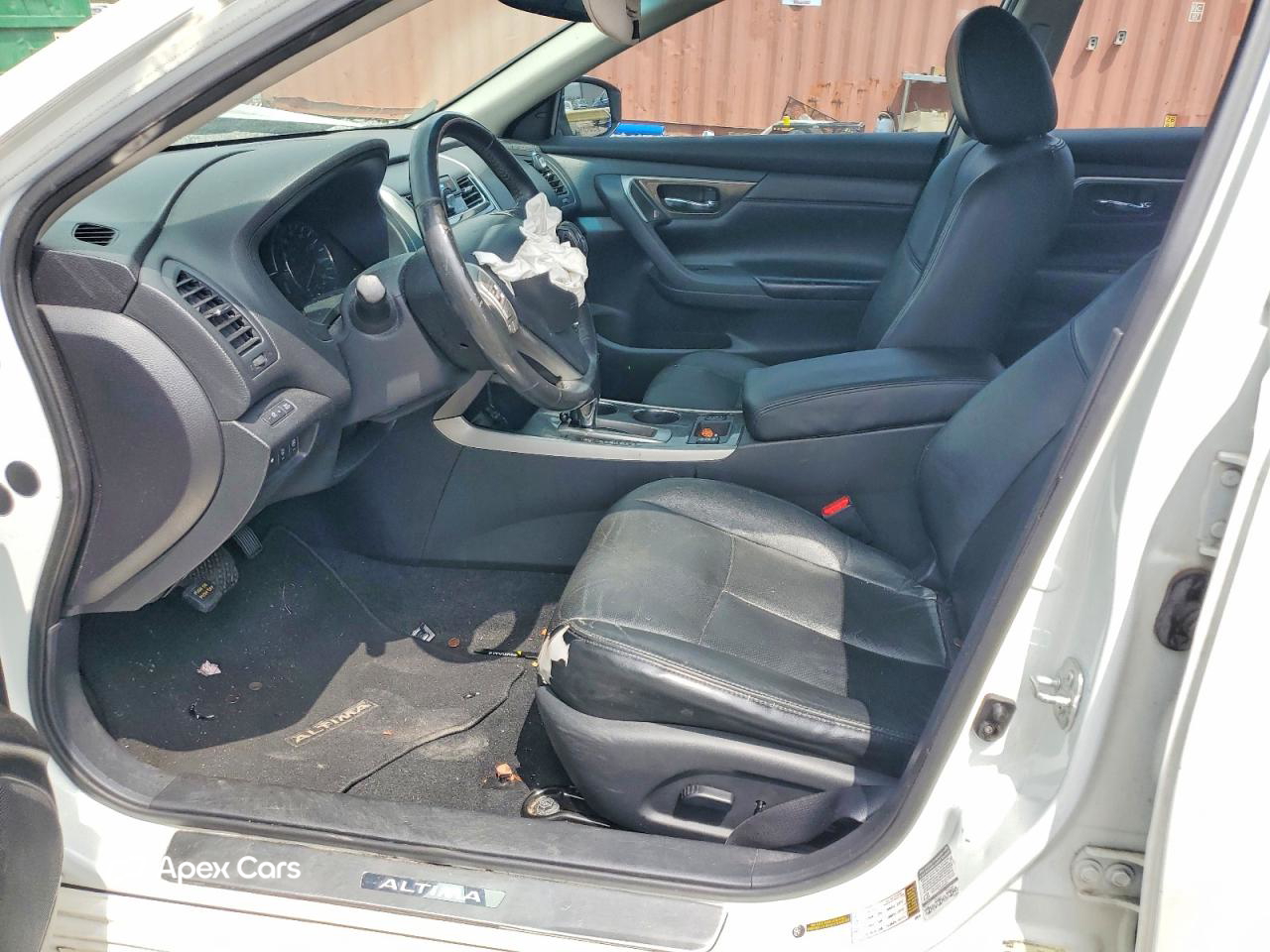 Nissan Altima 2015