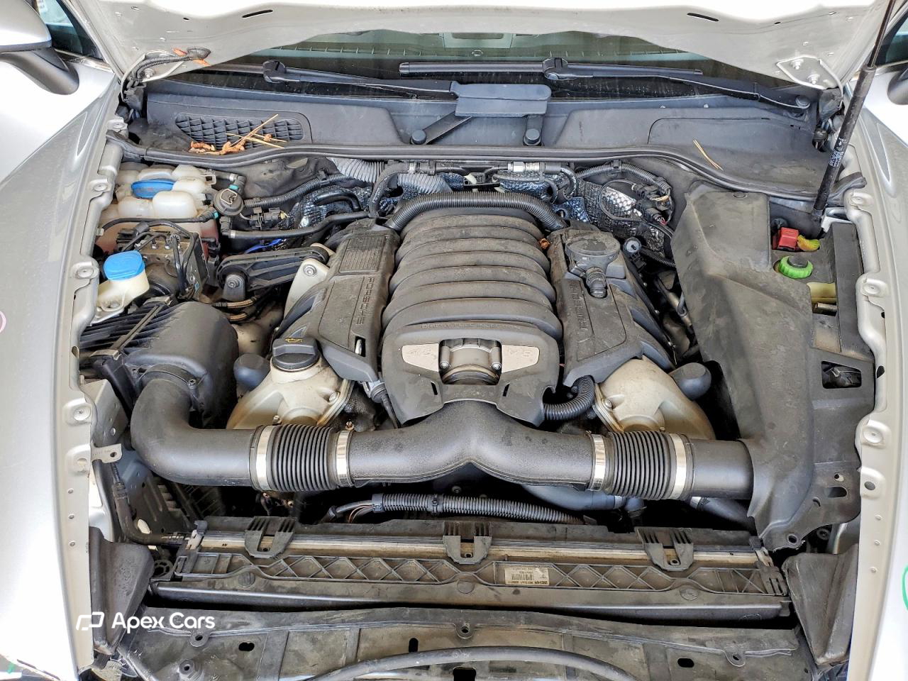 Porsche Cayenne 2011