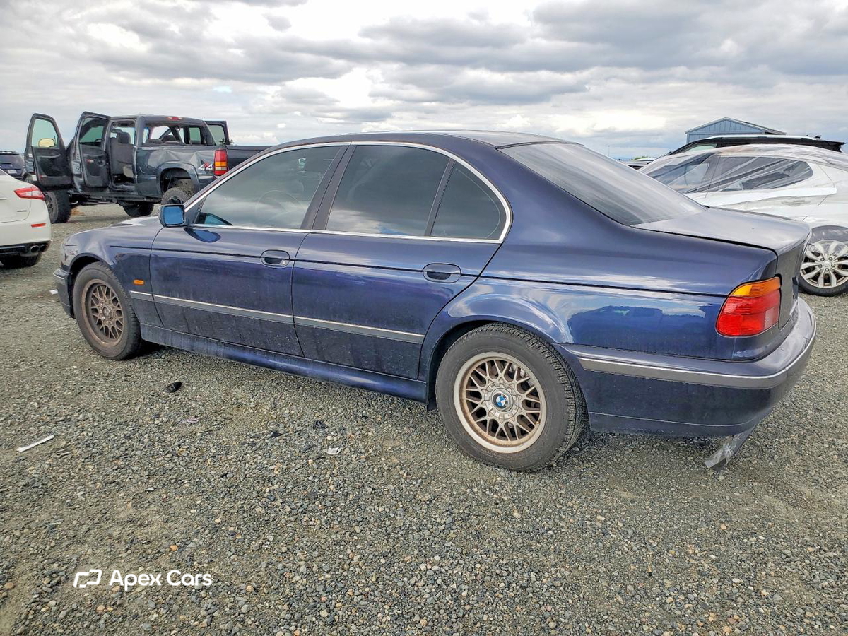 BMW Series 5 2000