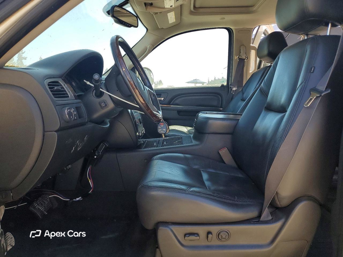 GMC Yukon 2011