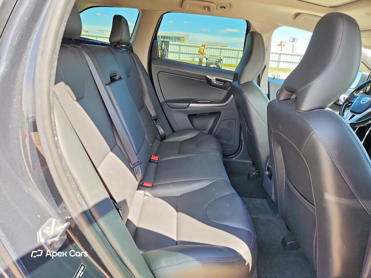 Volvo XC60 2015