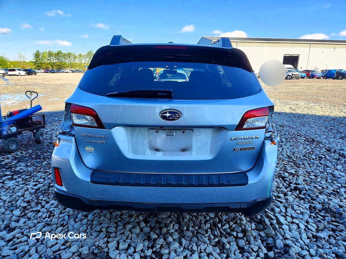 Subaru Outback 2015