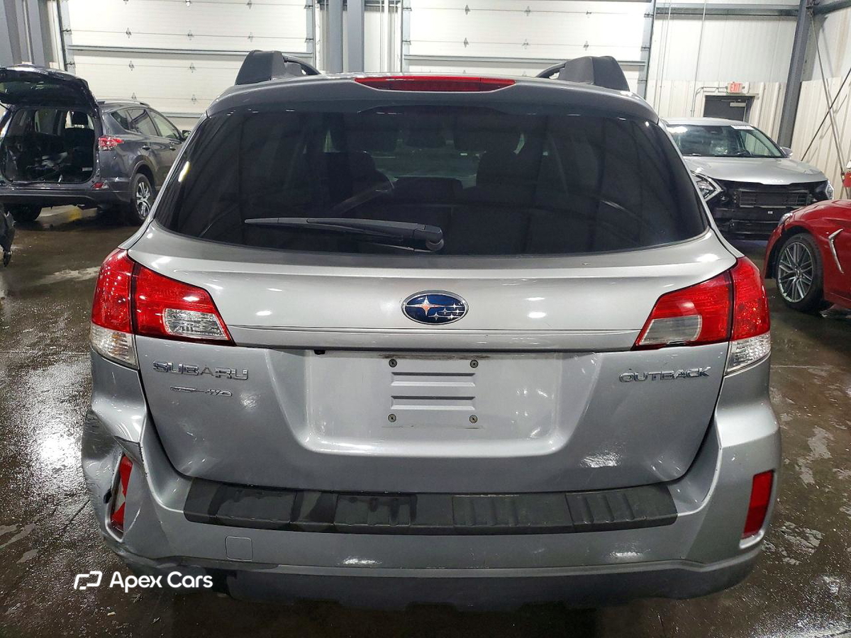 Subaru Outback 2011
